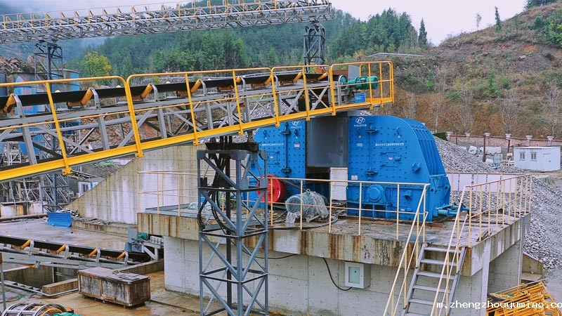 反击式taptap国际版下载地址